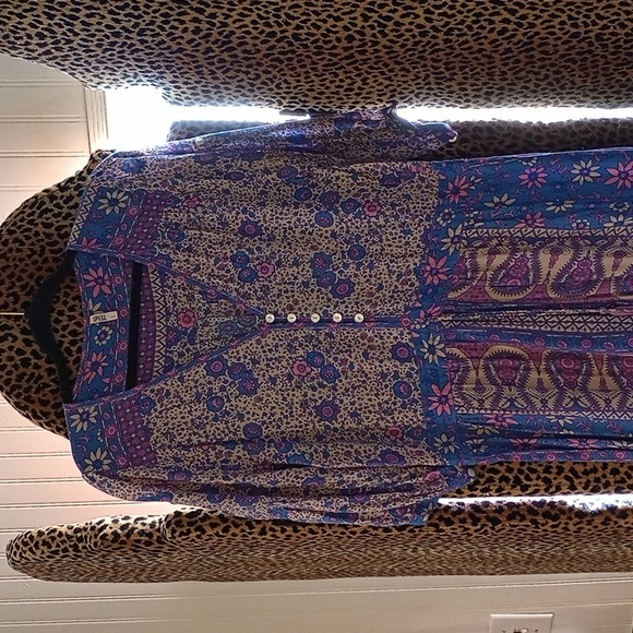 Spell Boho Blossom Gown 🌸 - Picture 3 of 3